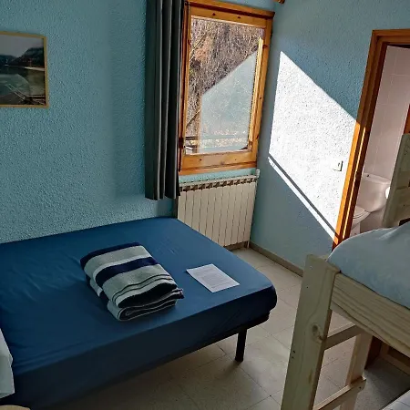 Ribals Hostal *